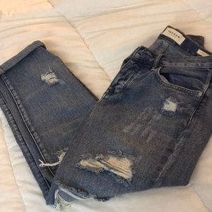 Size 24 boyfriend jeans from Pacsun